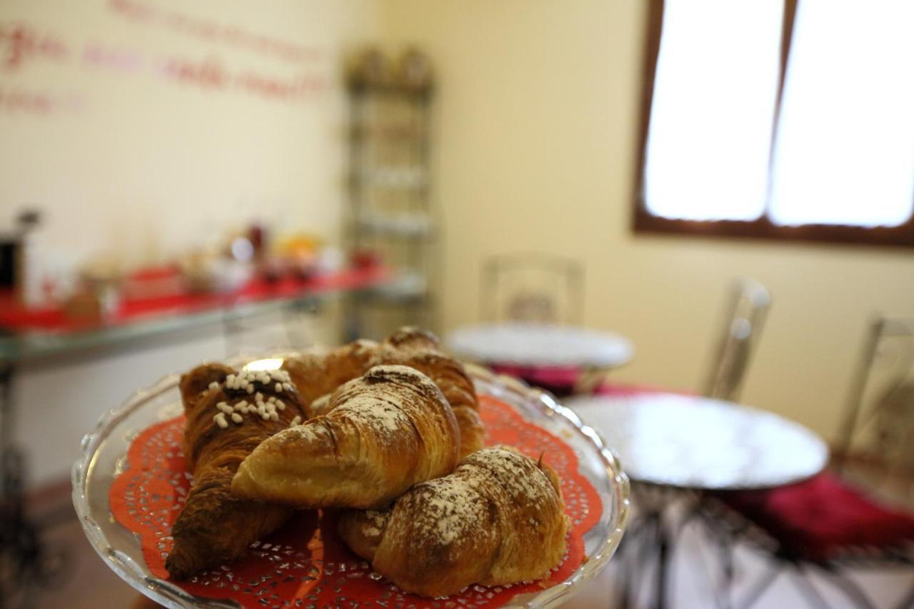 Bed & Breakfast Ciuri Ri Zagara